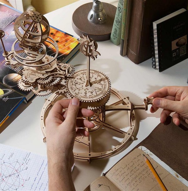Mechanical Tellurion